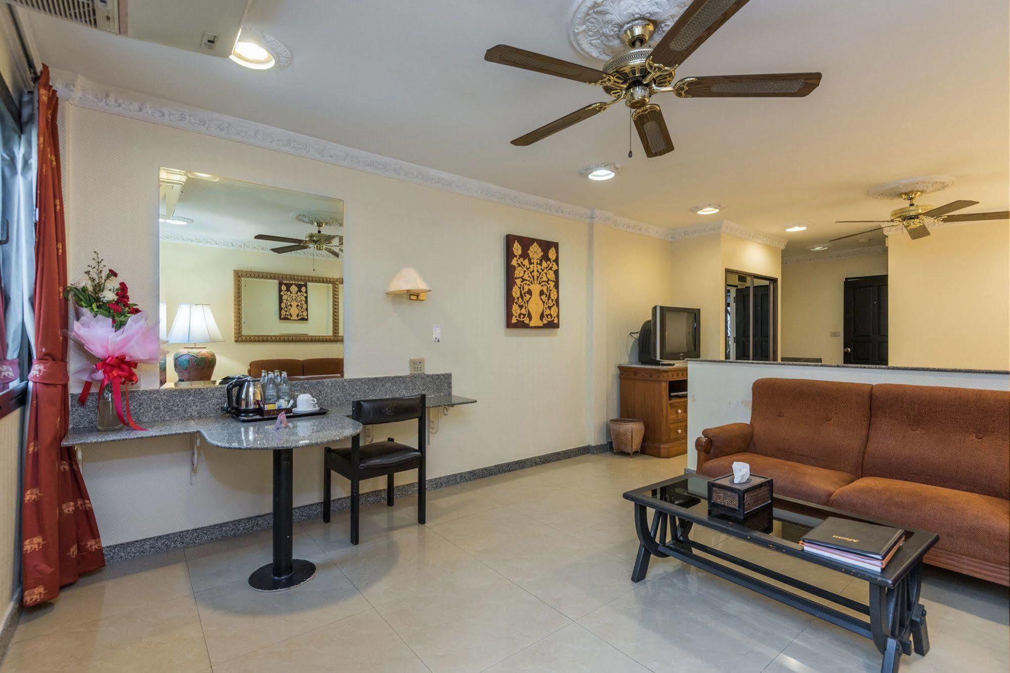 The Ambiance Hotel Pattaya Ngoại thất bức ảnh